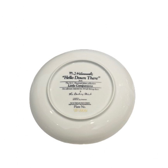 Danbury Mint 1992 Collector's Hummel Plate HELLO DOWN THERE Little‎ Companions - Picture 4 of 6